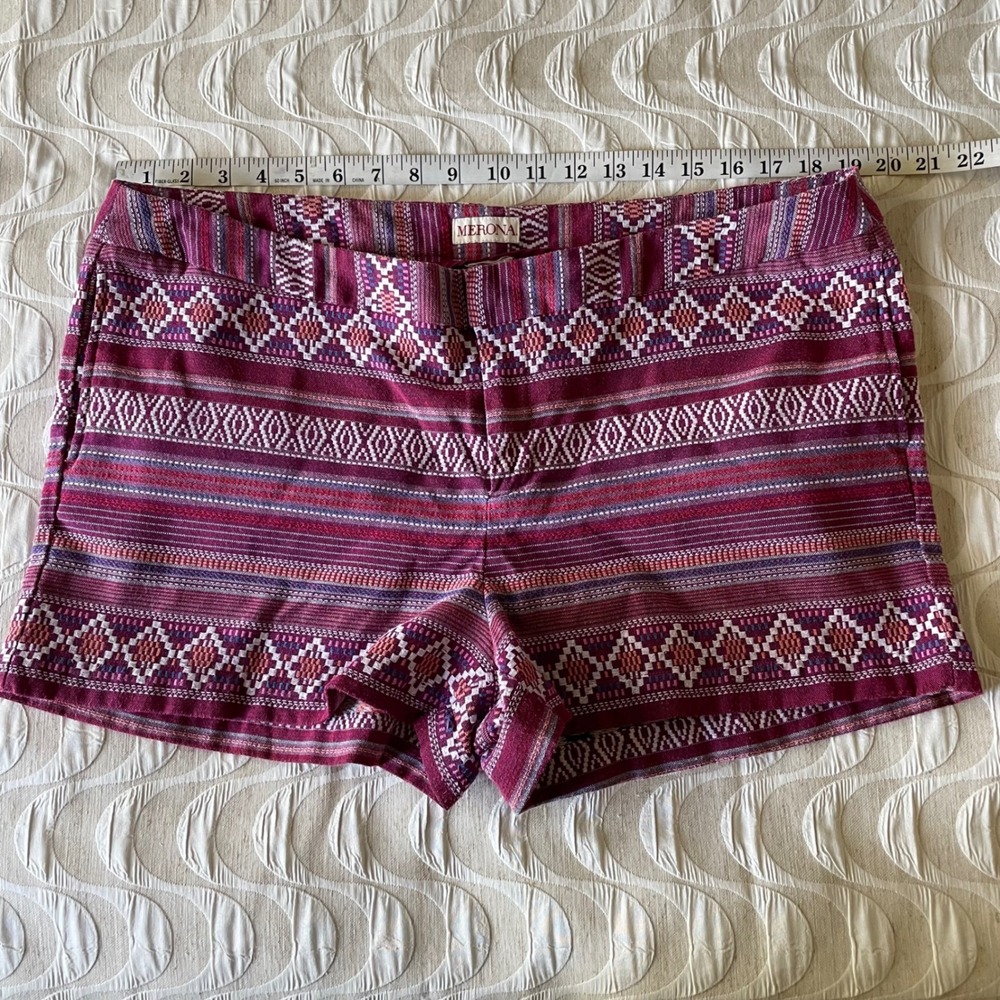 Merona Womens Size 16 Geometric Southwestern Woven Chino Shorts Berry Purple‎ 2X